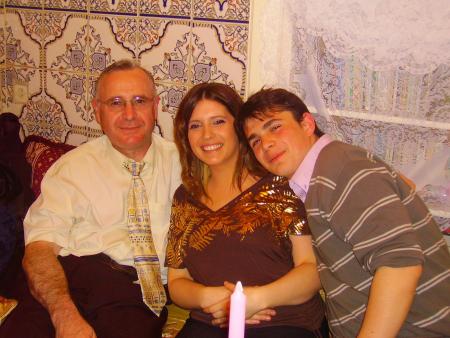 mon papa , moi et mon titi frere!!